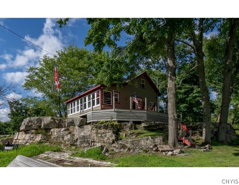 92 Little Hammond Road, Hammond, NY 13646