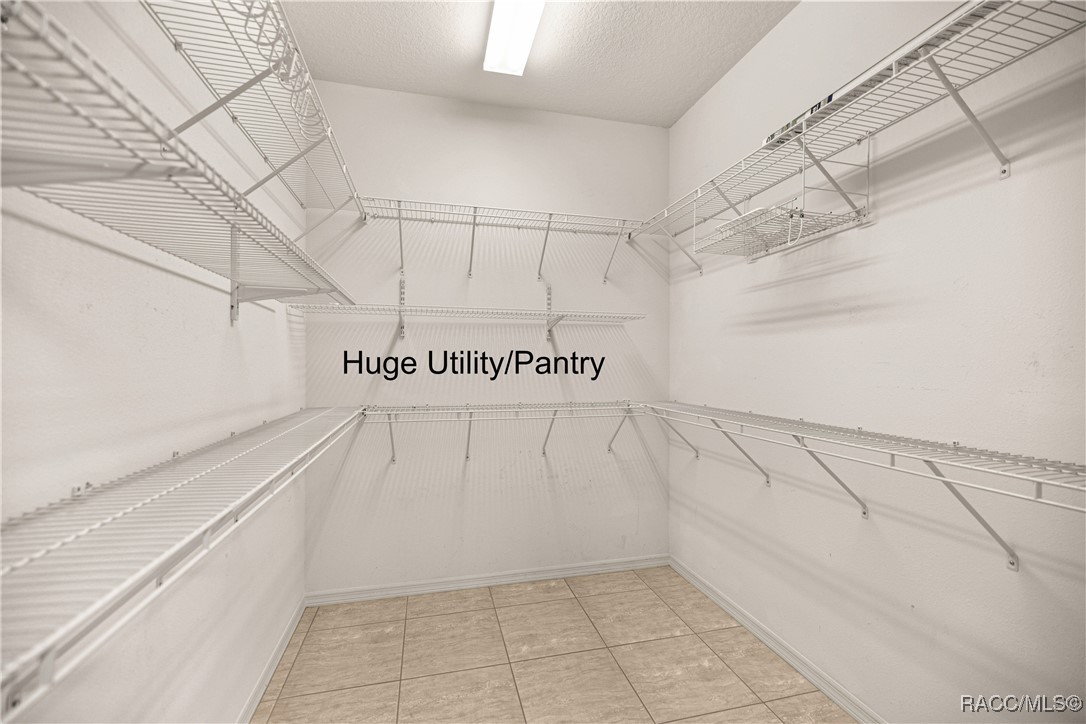 1328 W Diamond Shore Loop, Hernando, FL 34442