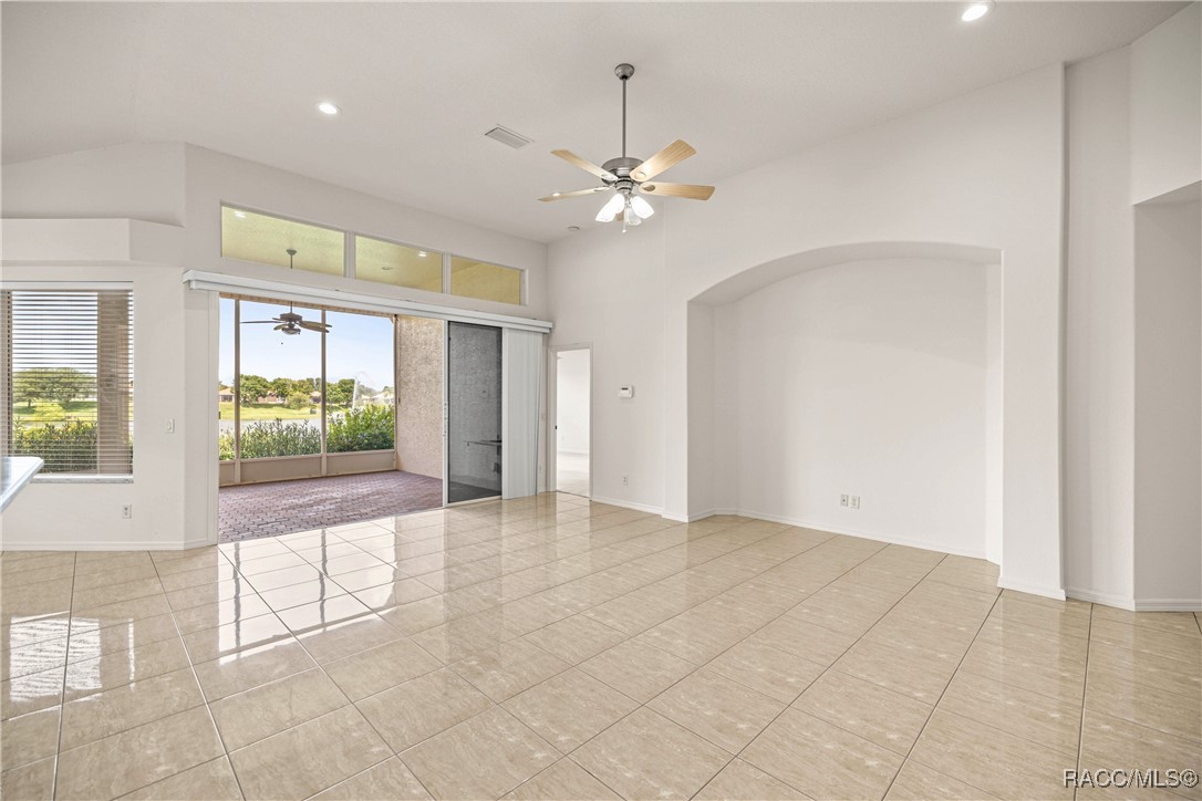 1328 W Diamond Shore Loop, Hernando, FL 34442