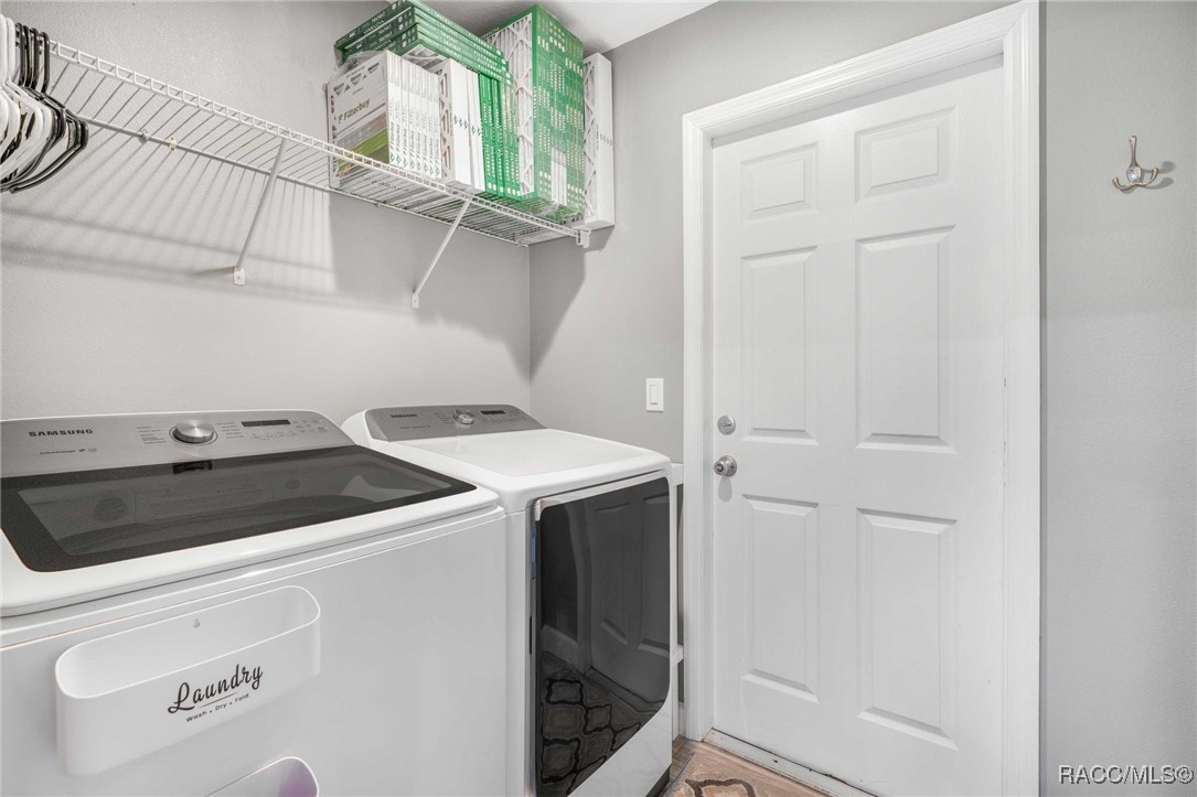 2142 S Gleneagle Terrace, Lecanto, FL 34461