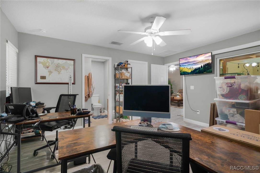 2142 S Gleneagle Terrace, Lecanto, FL 34461