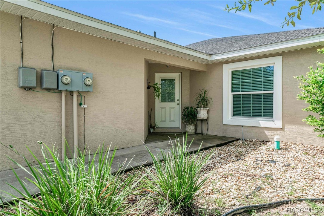 2142 S Gleneagle Terrace, Lecanto, FL 34461