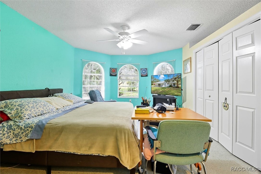 4355 W Justice Court, Homosassa, FL 34446
