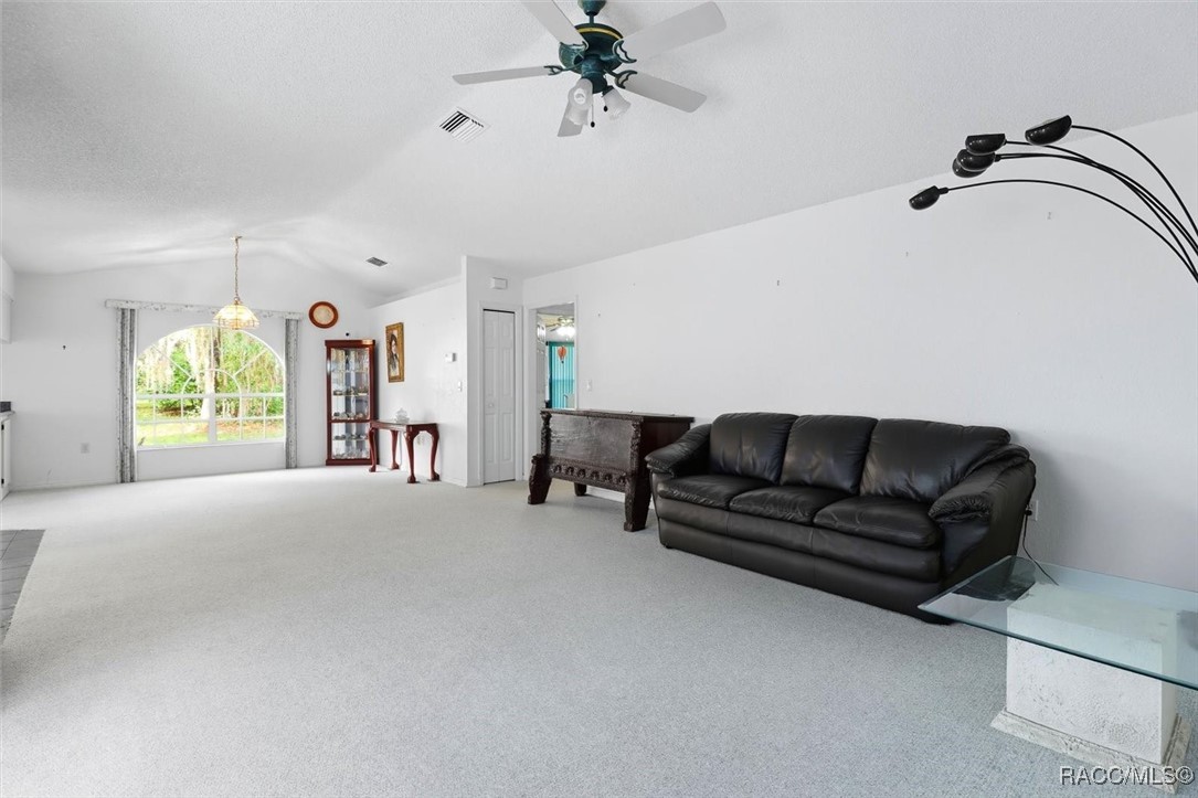 4355 W Justice Court, Homosassa, FL 34446