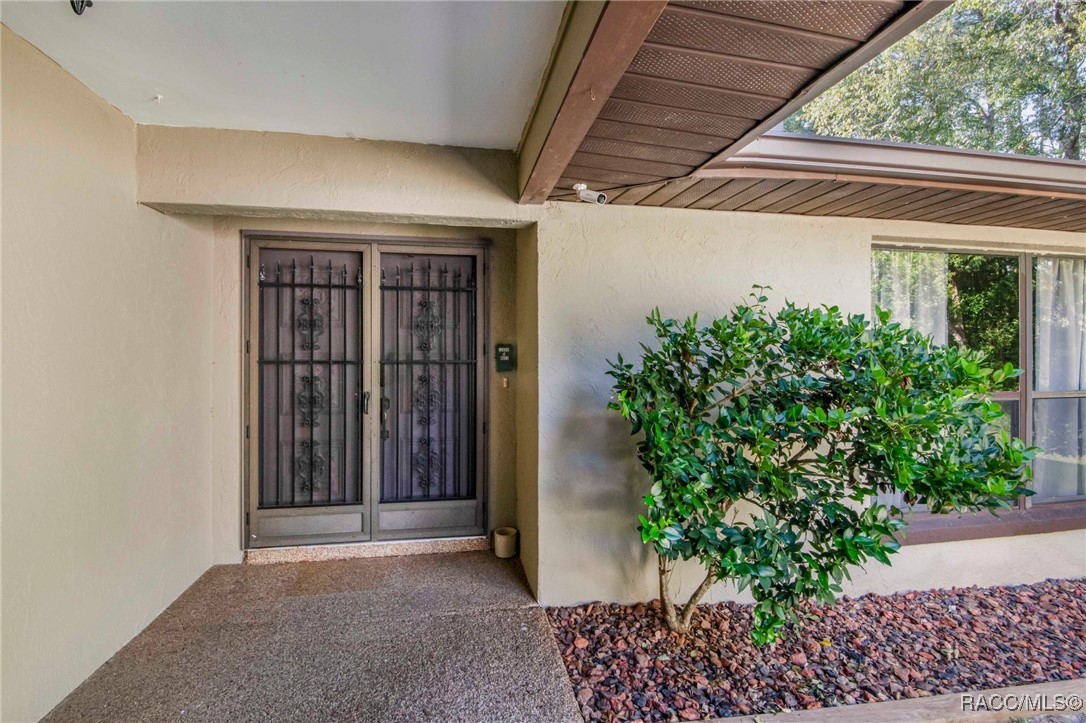 9161 N Bertin Drive, Citrus Springs, FL 34434