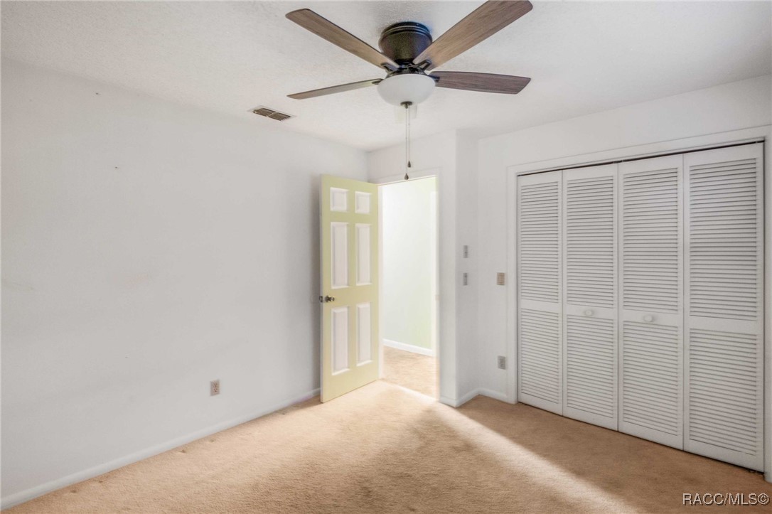 9161 N Bertin Drive, Citrus Springs, FL 34434