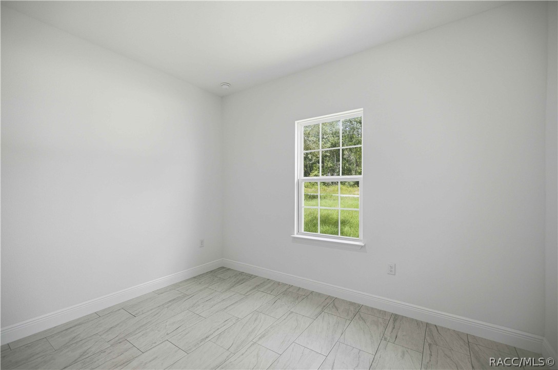 6346 N Darlington Drive, Dunnellon, FL 34434