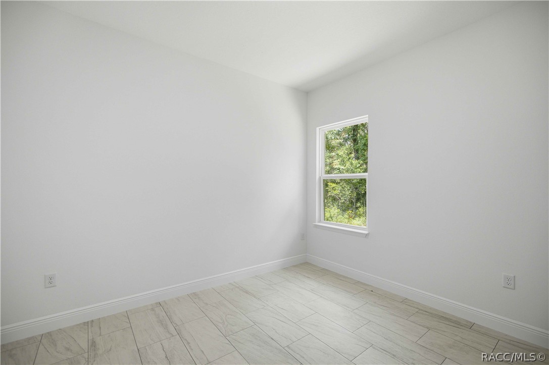 6346 N Darlington Drive, Dunnellon, FL 34434