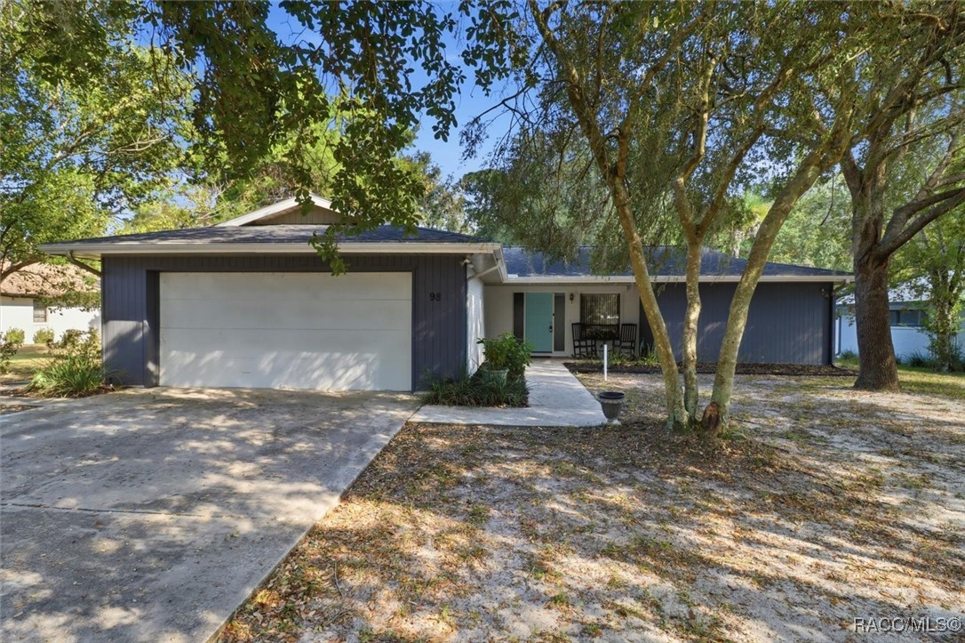 98 Sycamore Circle, Homosassa, FL 34446 98 Sycamore Circle, Homosassa, FL 34446