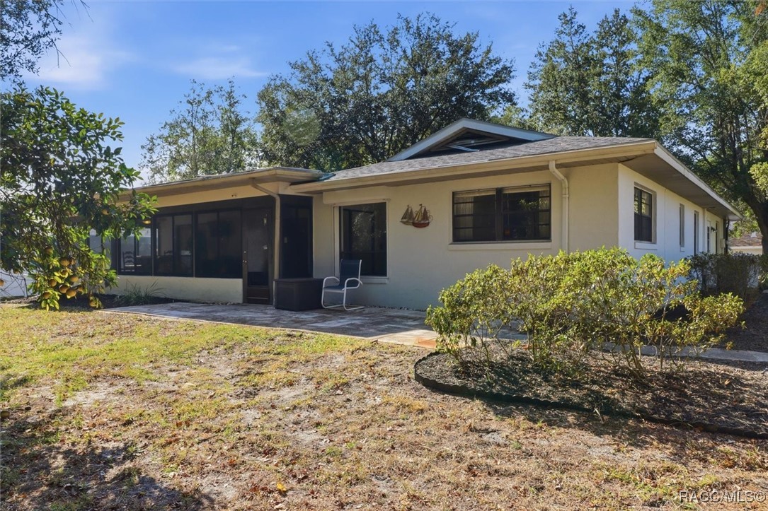 98 Sycamore Circle, Homosassa, FL 34446