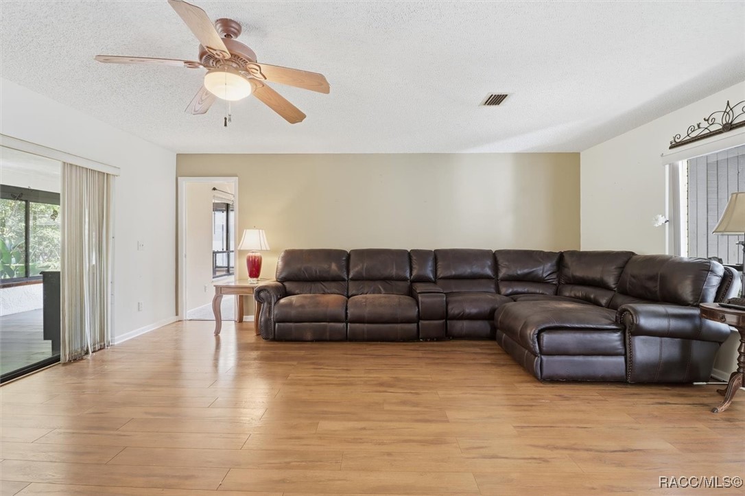 98 Sycamore Circle, Homosassa, FL 34446 98 Sycamore Circle, Homosassa, FL 34446