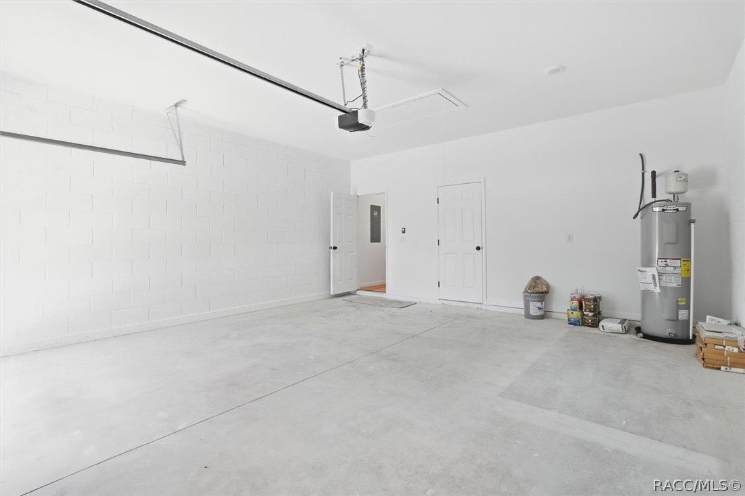 9410 N Milam Way, Citrus Springs, FL 34434