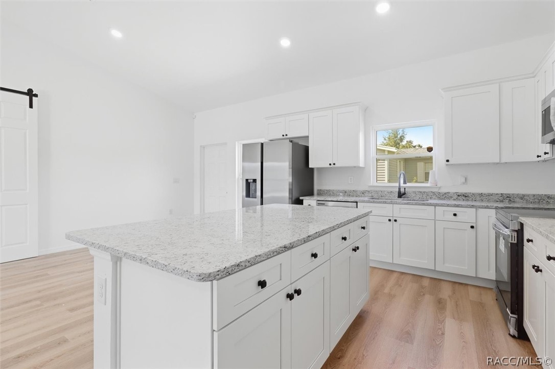 9410 N Milam Way, Citrus Springs, FL 34434