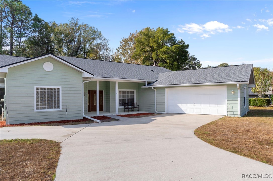 9 Foxgreen Court, Homosassa, FL 34446