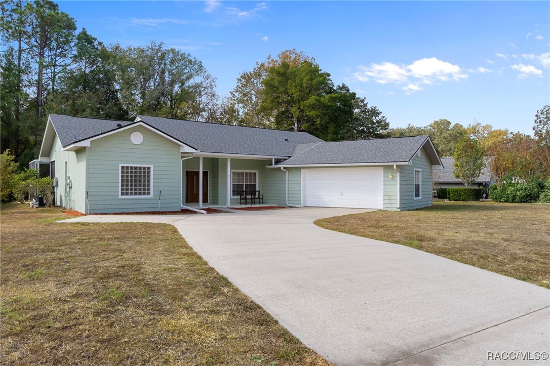 9 Foxgreen Court, Homosassa, FL 34446