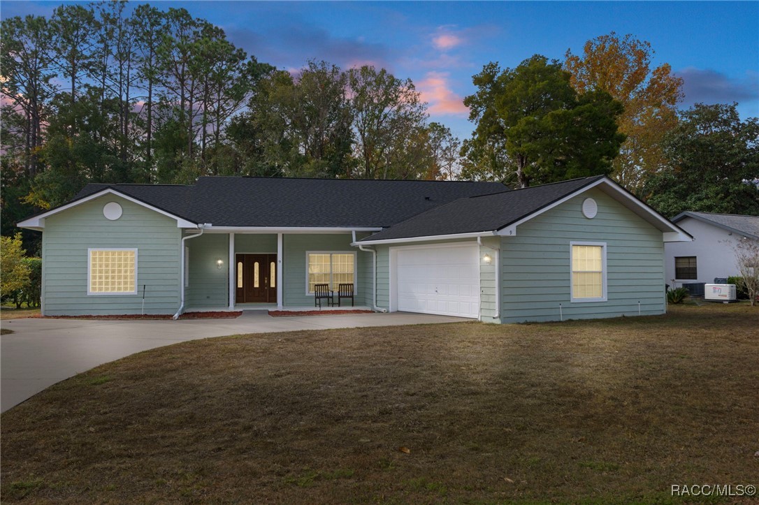 9 Foxgreen Court, Homosassa, FL 34446
