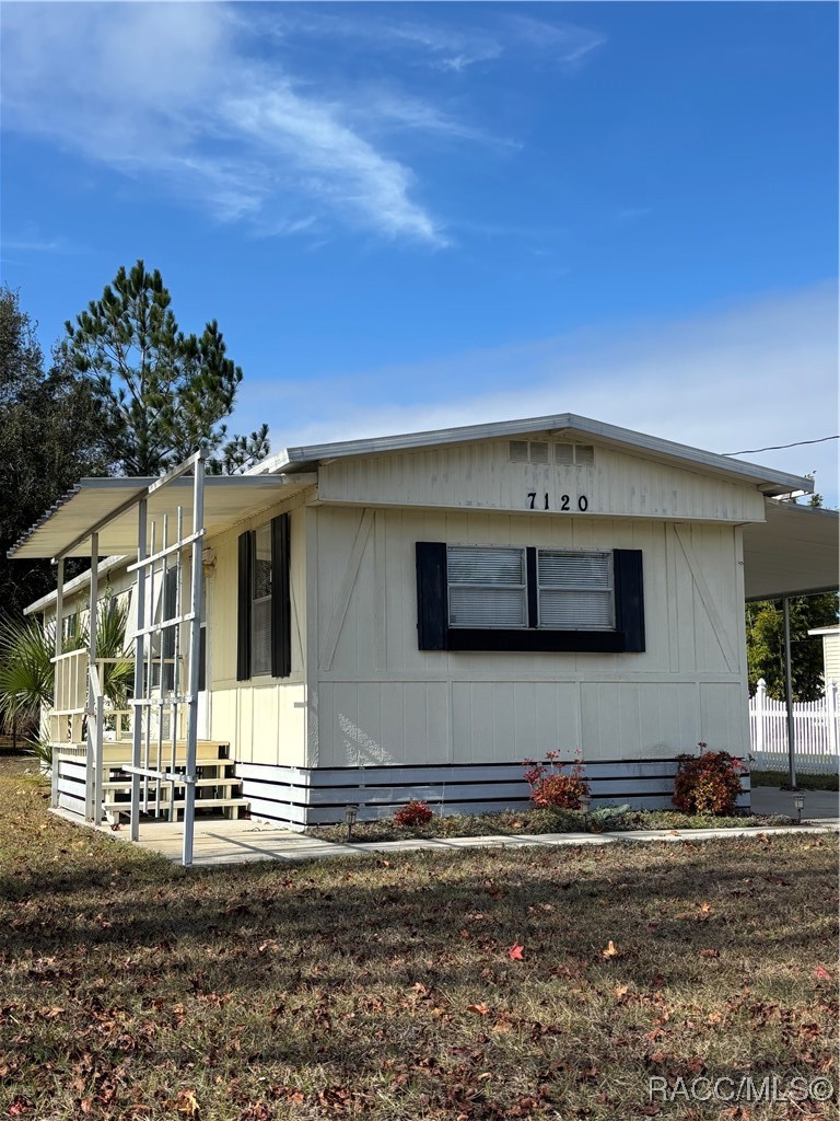 7120 S Sesame Street Terrace, Homosassa, FL 34446