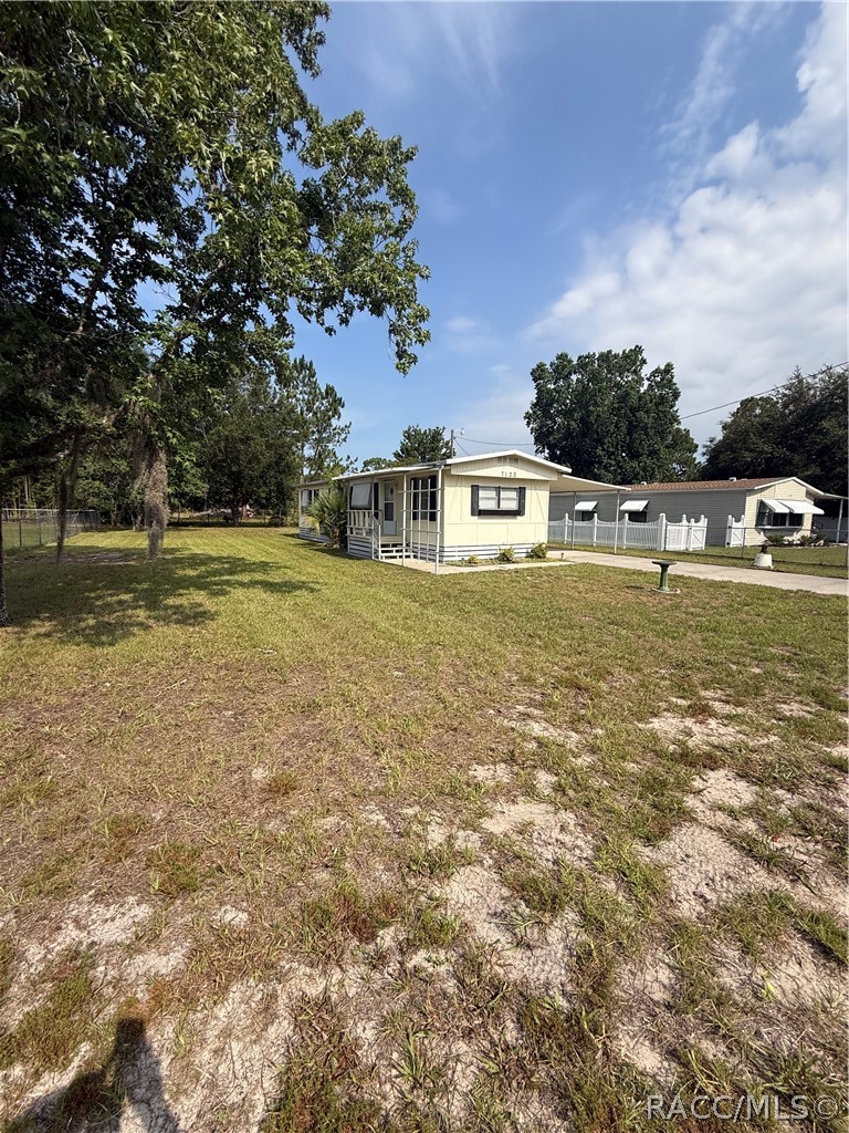 7120 S Sesame Street Terrace, Homosassa, FL 34446