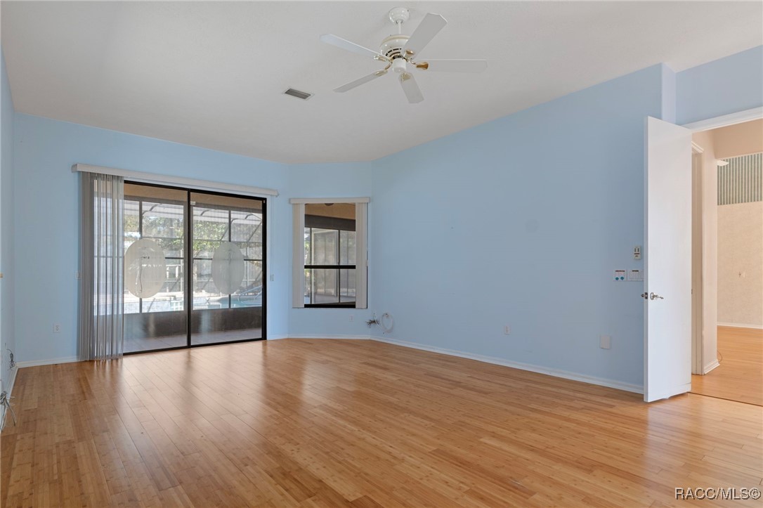 3135 N Buckhorn Drive, Beverly Hills, FL 34465