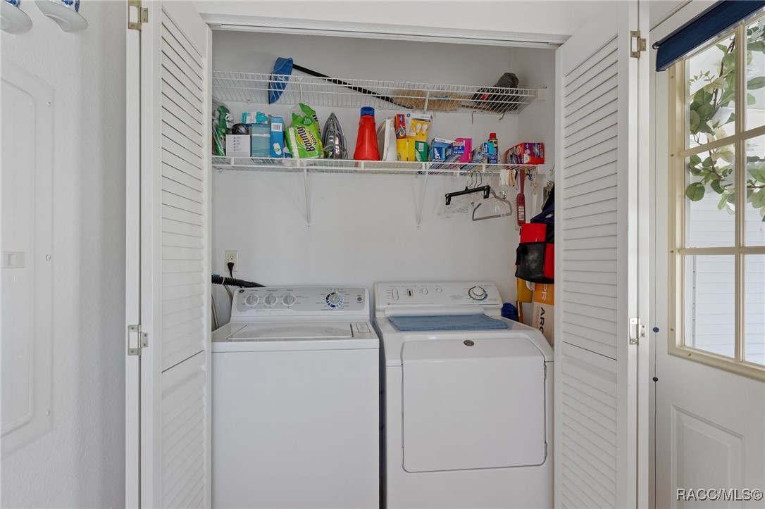 2540 E Loma Court, Hernando, FL 34442