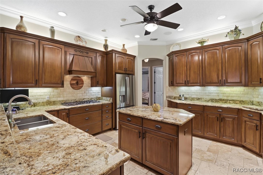 2723 N Crosswater Path, Lecanto, FL 34461
