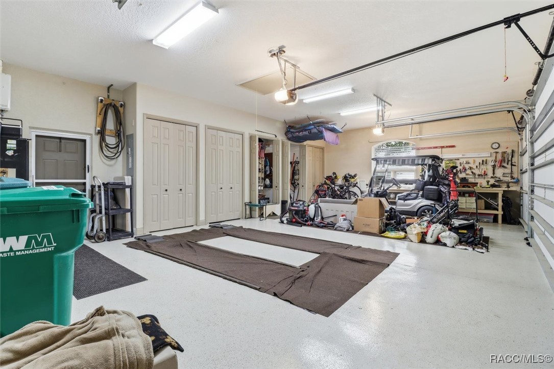 2723 N Crosswater Path, Lecanto, FL 34461