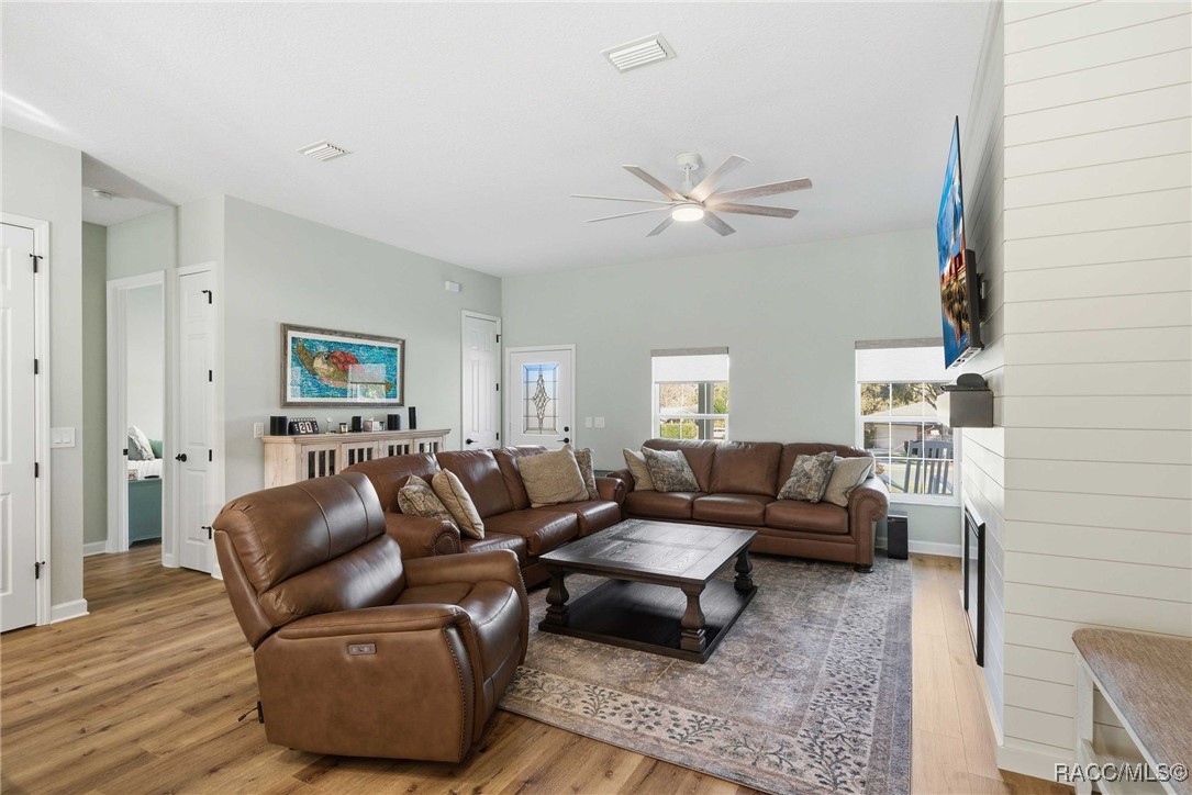 8624 E Cresco Lane, Inverness, FL 34450