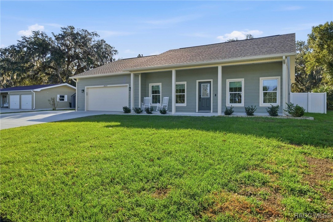 8624 E Cresco Lane, Inverness, FL 34450