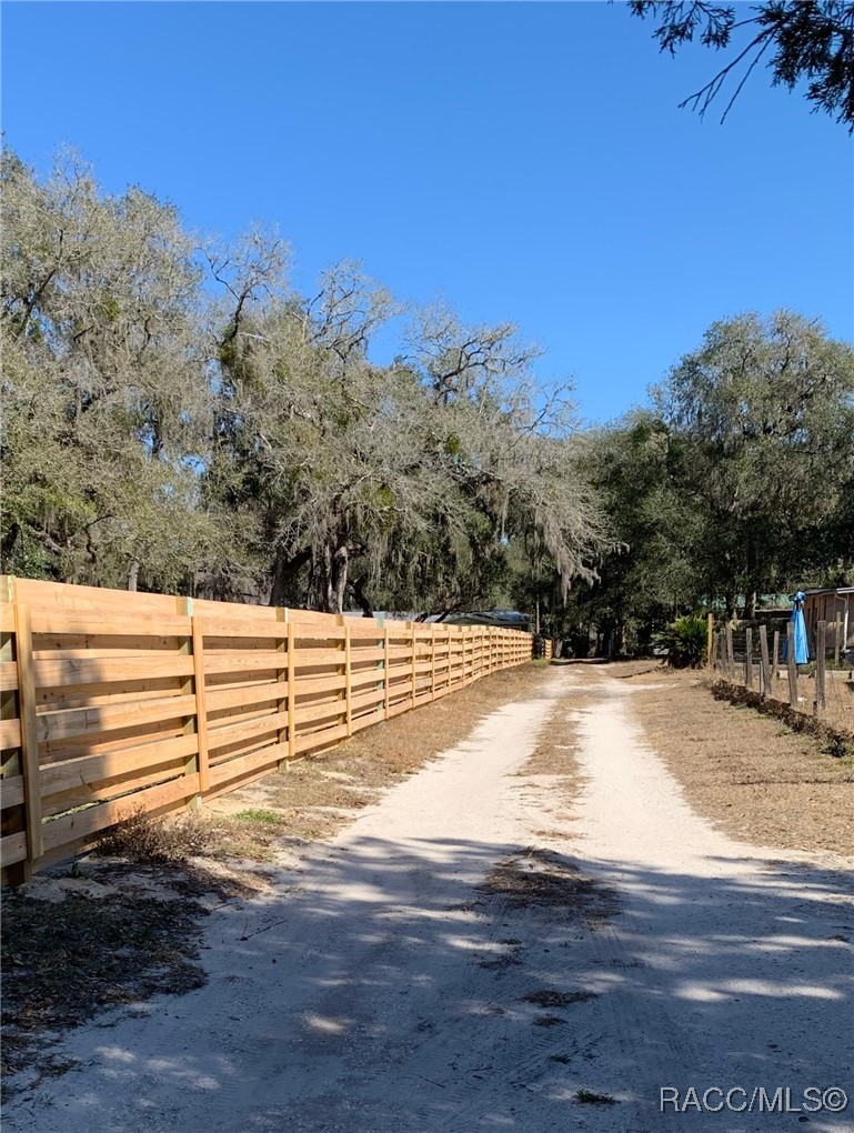 8832 E Freeman Court, Floral City, FL 34436