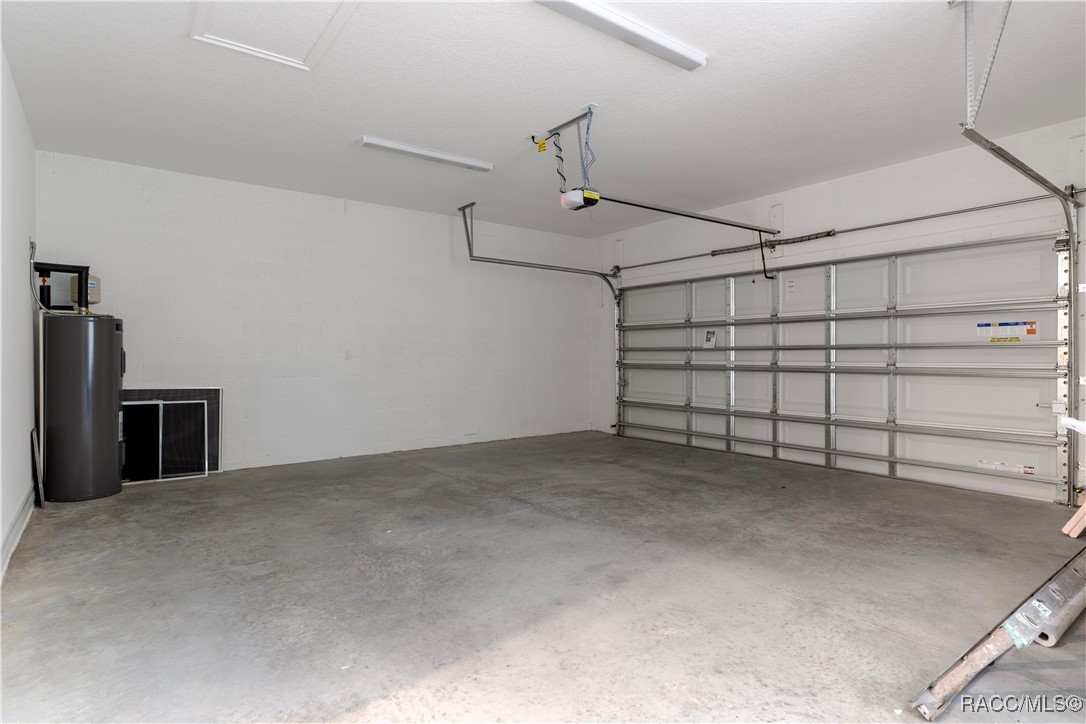 5188 N Cliff Drive, Beverly Hills, FL 34465