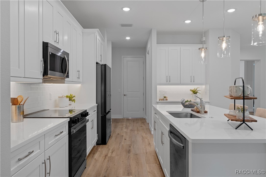5188 N Cliff Drive, Beverly Hills, FL 34465