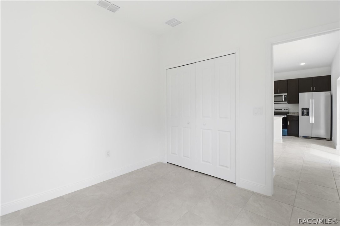 1569 W McNeal Drive, Citrus Springs, FL 34434