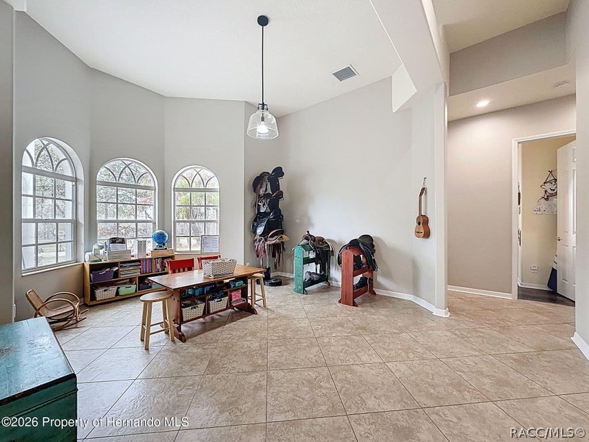 12124 Squeeze Avenue, Brooksville, FL 34614