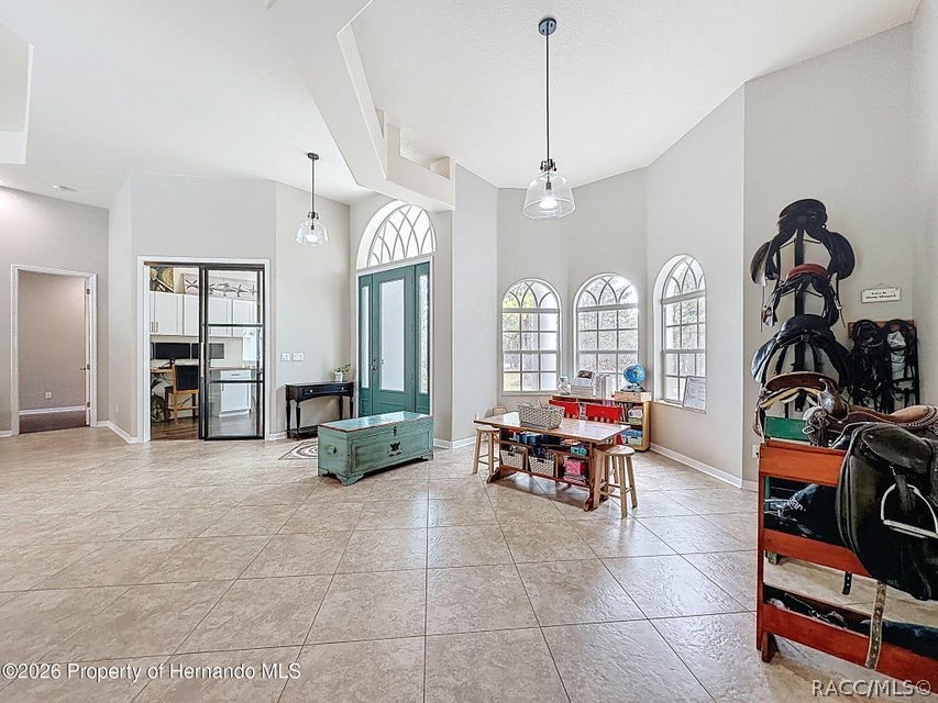 12124 Squeeze Avenue, Brooksville, FL 34614