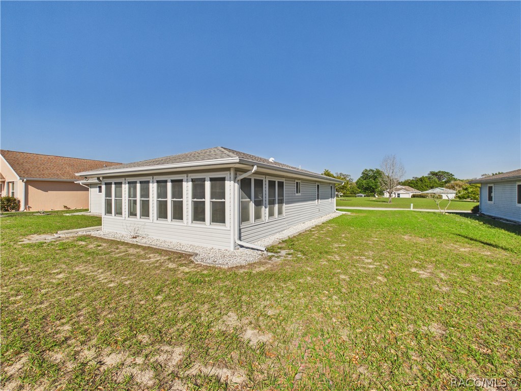 10482 S Clint Loop, Floral City, FL 34436