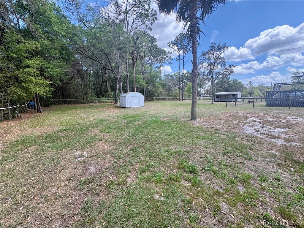 9909 N Northcut Avenue, Crystal River, FL 34428