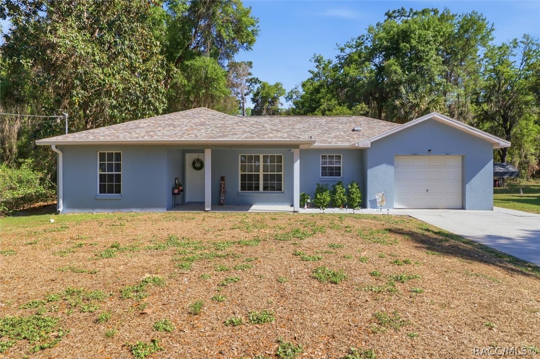 9878 W Riverwood Drive, Crystal River, FL 34428 9878 W Riverwood Drive, Crystal River, FL 34428