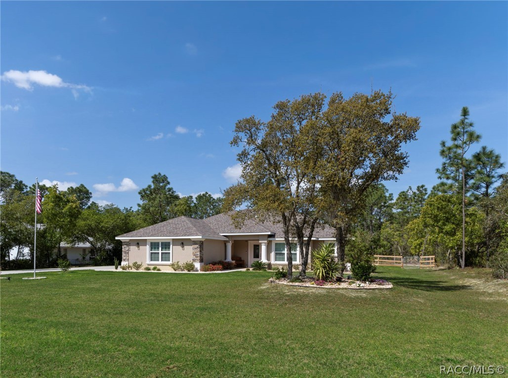 4268 N Saddletree Drive, Beverly Hills, FL 34465