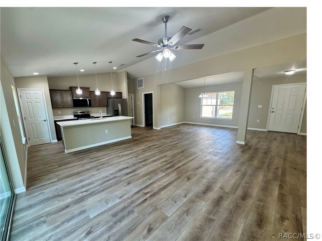 1540 E Artesian Lane, Dunnellon, FL 34434