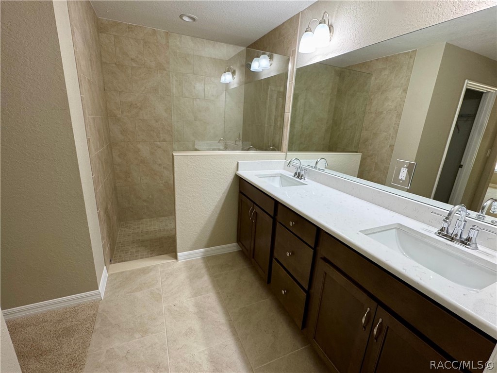 1540 E Artesian Lane, Dunnellon, FL 34434