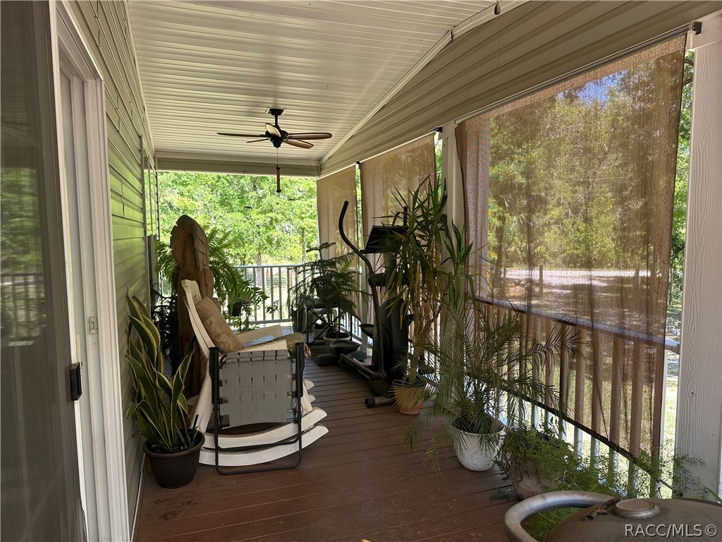 462 S Dew Plant Point, Crystal River, FL 34429