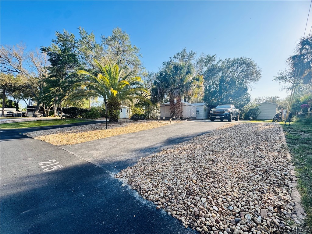 10173 N Suncoast (Lot #215) Boulevard, Crystal River, FL 34428