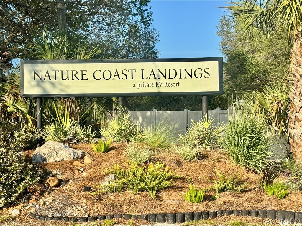10173 N Suncoast (Lot #215) Boulevard, Crystal River, FL 34428