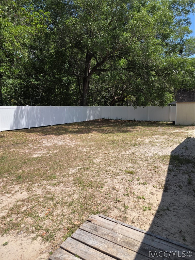 8219 W Trotter Lane, Homosassa, FL 34446