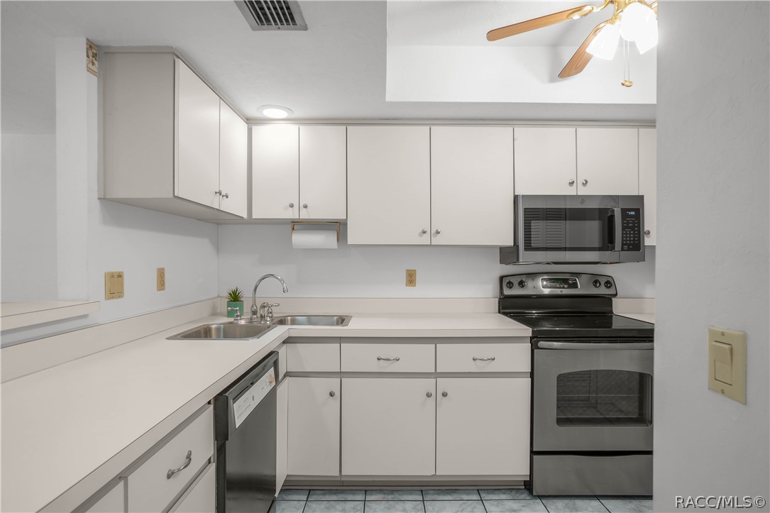 270 E Glassboro Court, #2B, Hernando, FL 34442