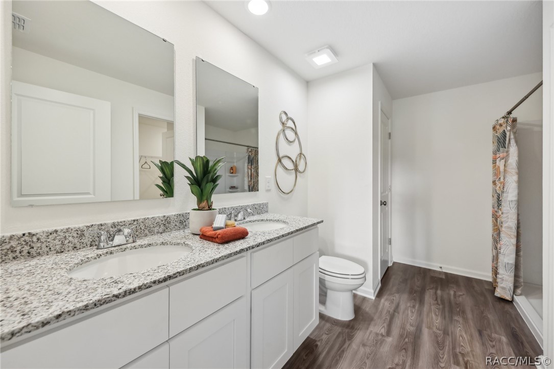 10565 N G MARTINELLI Boulevard, Citrus Springs, FL 34433