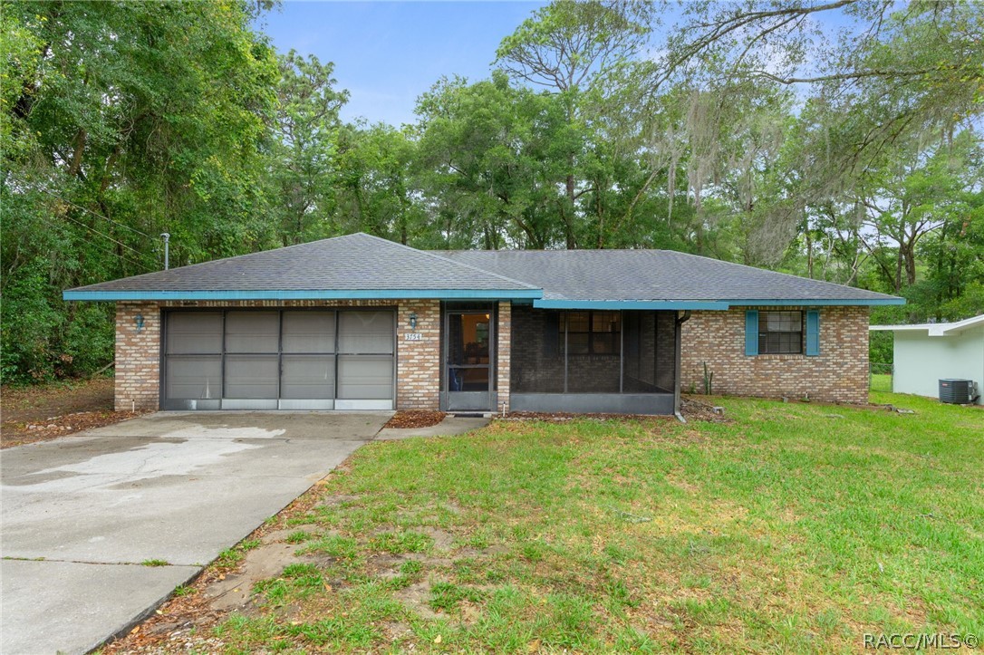 3754 S Apopka Avenue, Inverness, FL 34452