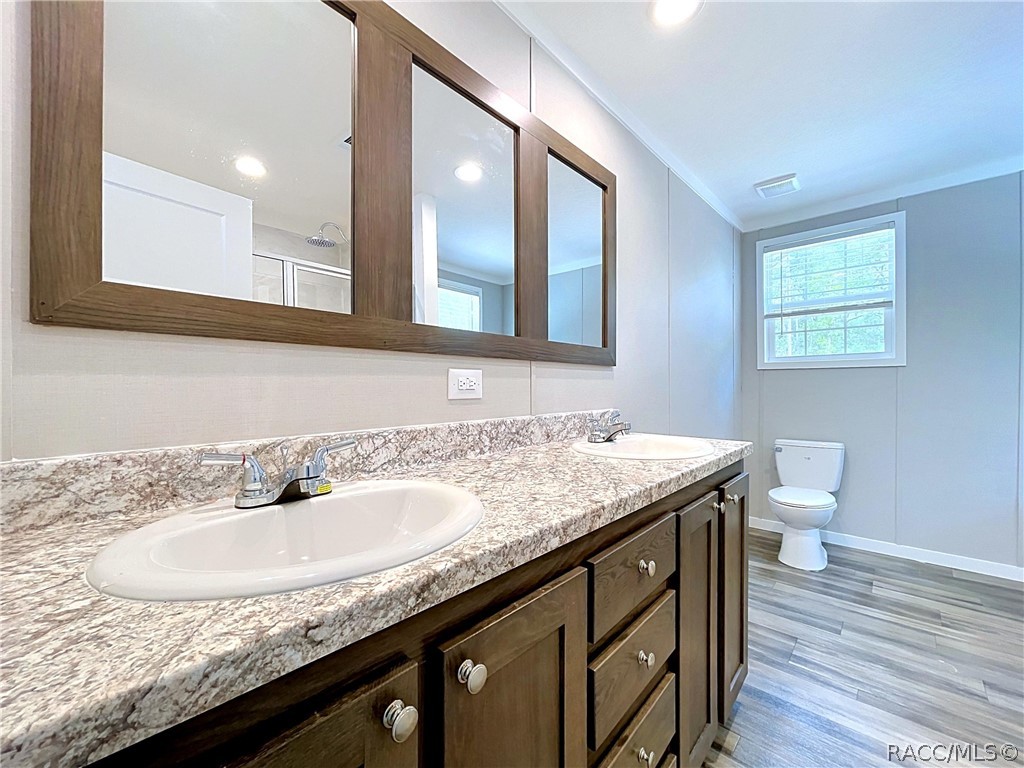 96 S Thayer Avenue, Lecanto, FL 34461