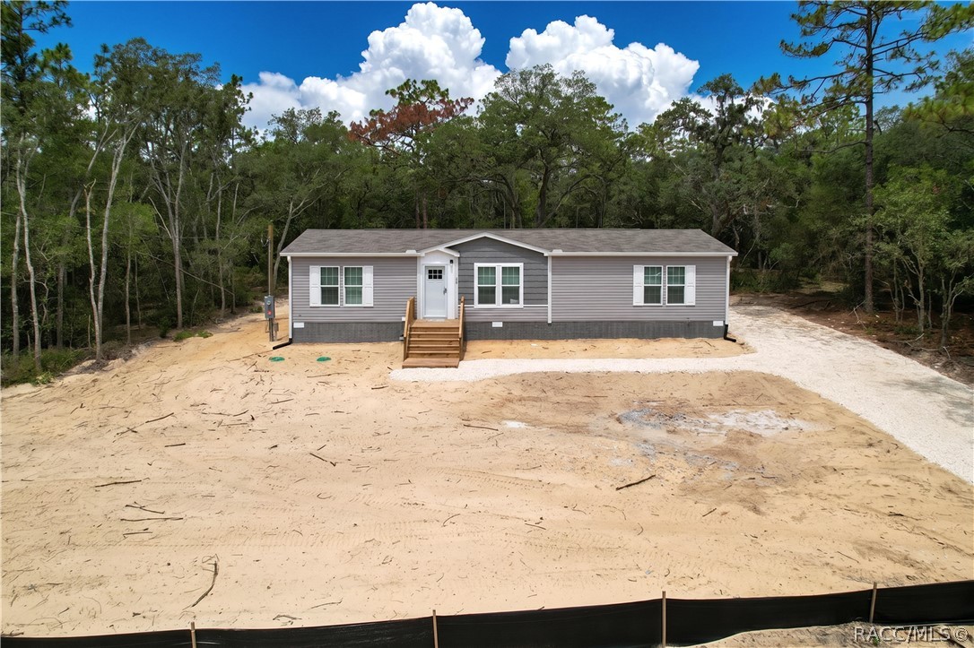 96 S Thayer Avenue, Lecanto, FL 34461