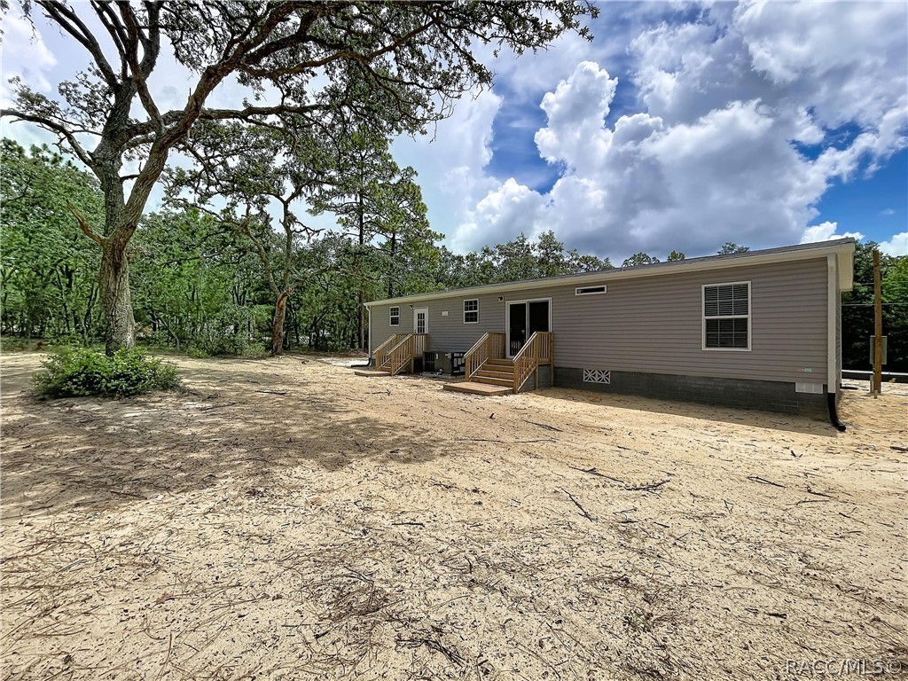 96 S Thayer Avenue, Lecanto, FL 34461